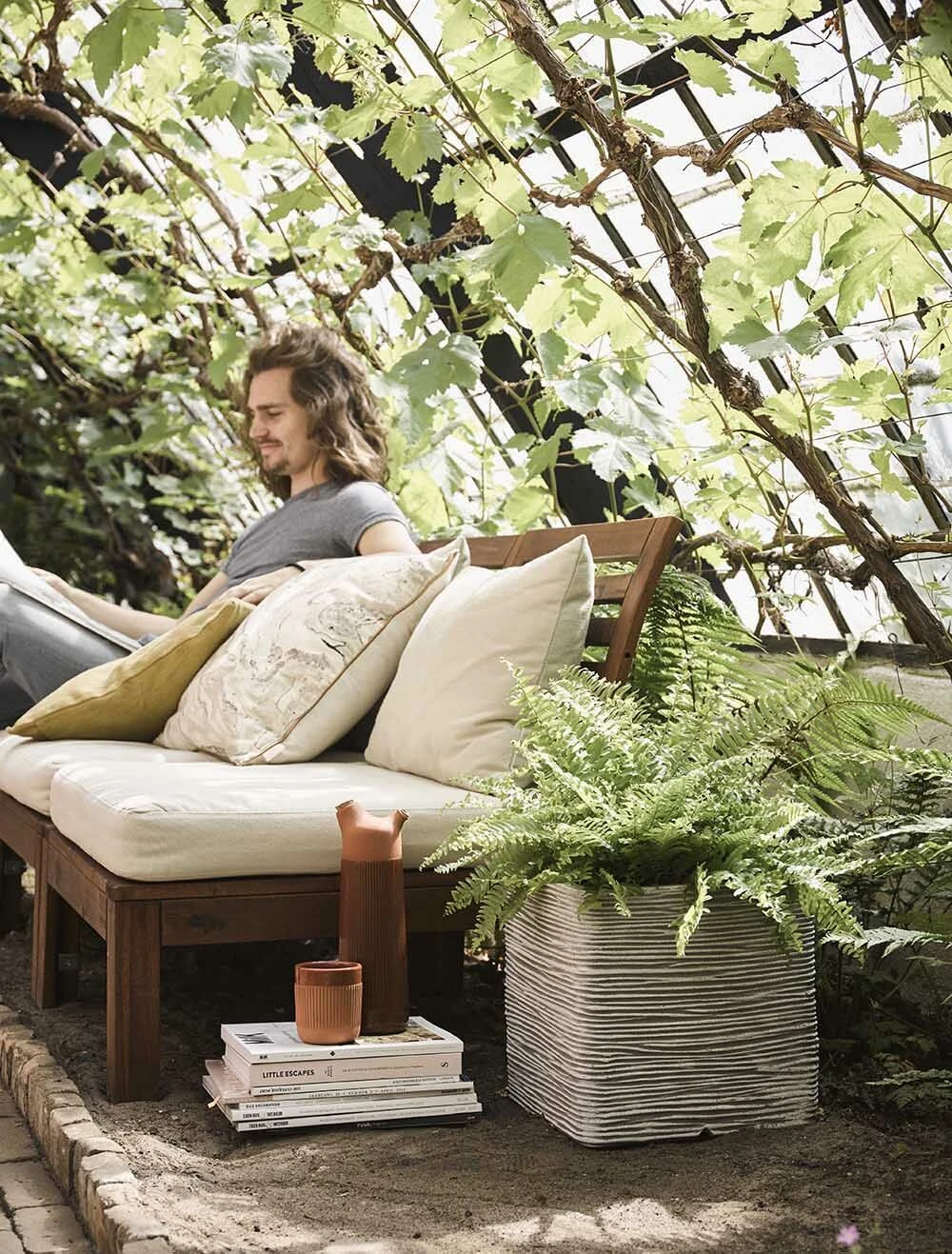 Capi Plantenbak Vierkant Nature Rib NL - L40 X B40 X H40cm - Ivoor 2 Capi Plantenbak Vierkant Nature Rib NL - L40 X B40 X H40cm - Ivoor - Afbeelding 2