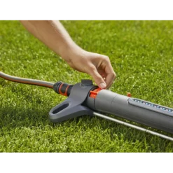 Zwenksproeier AquaZoom - S - Gardena -Natuur Hoek Verkoop zwenksproeier aquazoom s gardena 3 8